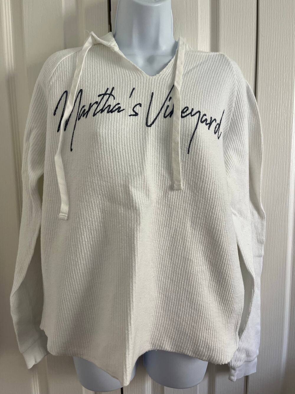 Wet Seal Sportswear Martha's Vineyard White Ribbed Hoodie Sweatshirt XS